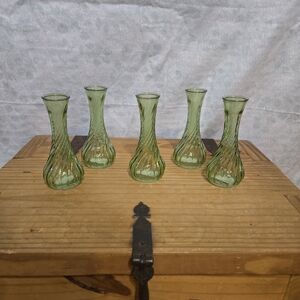 Elegant Green Glass Vase Set